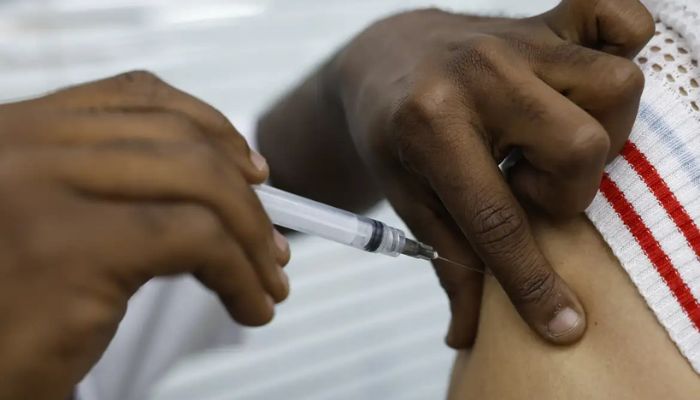 © Fernando Frazão/Agência Brasil Casos de Síndrome Respiratória Aguda Grave estão em queda, diz Fiocruz